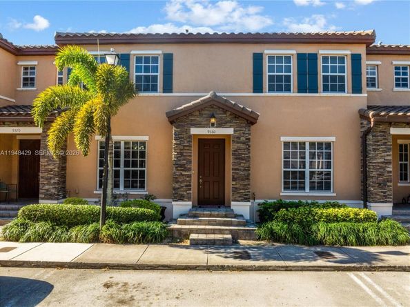 9360 SW 171st Ct, Miami FL 33196
