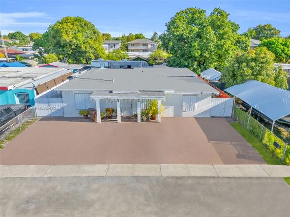 830 E 12th Pl, Hialeah FL 33010