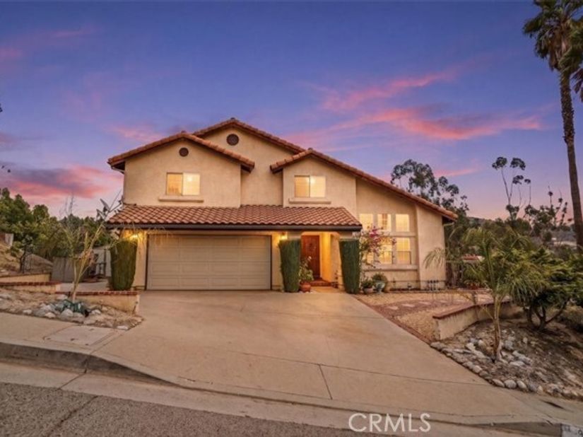 9730 Mustang Way, Sunland (los Angeles) CA 91040