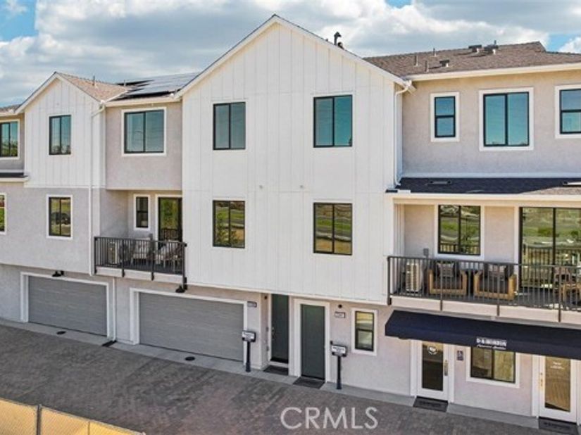365 Moonstone Glen, Escondido CA 92025