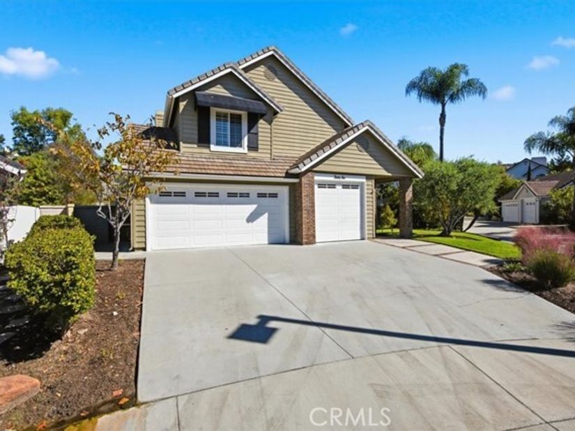 46 Lexington, Laguna Hills CA 92679