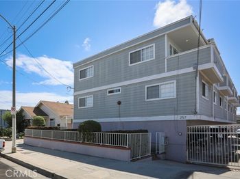 257 W 14th