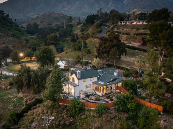 11395 Oro Vista Avenue, Sunland (los Angeles) CA 91040