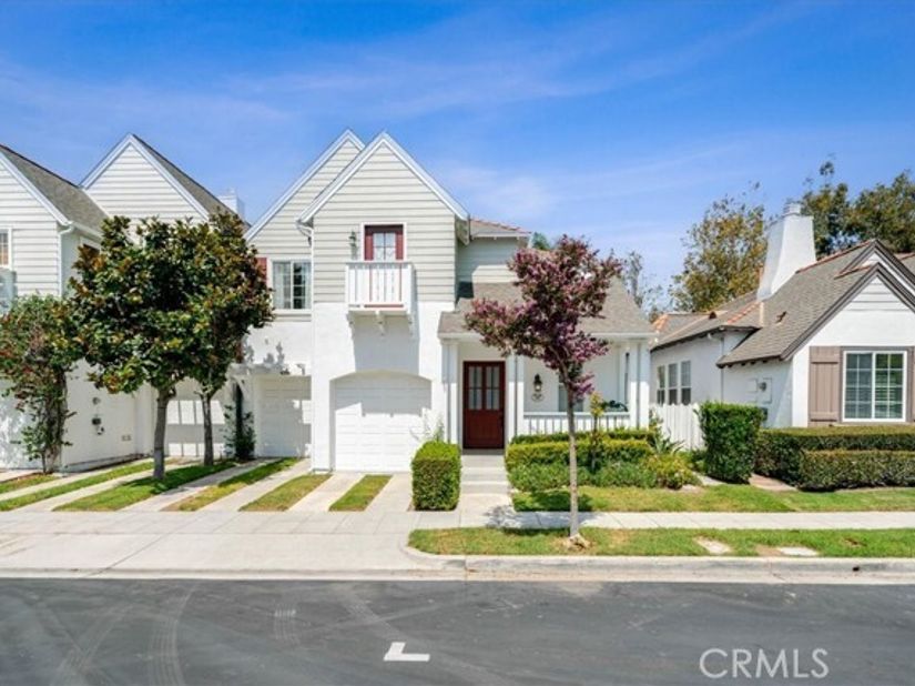 98 Winslow, Irvine CA 92620