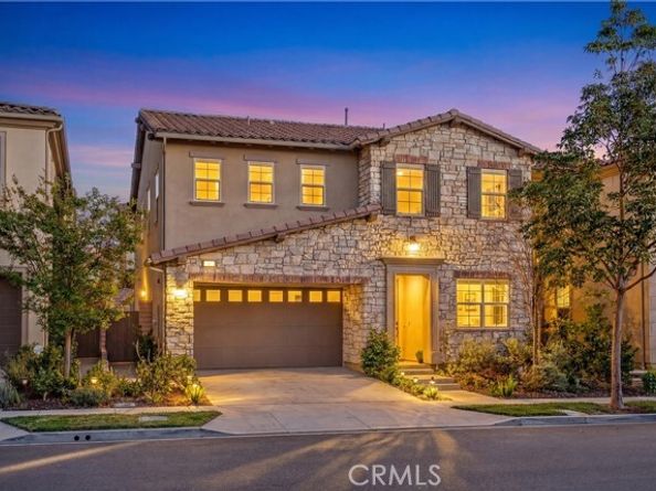 22 Lark, Lake Forest (el Toro) CA 92630