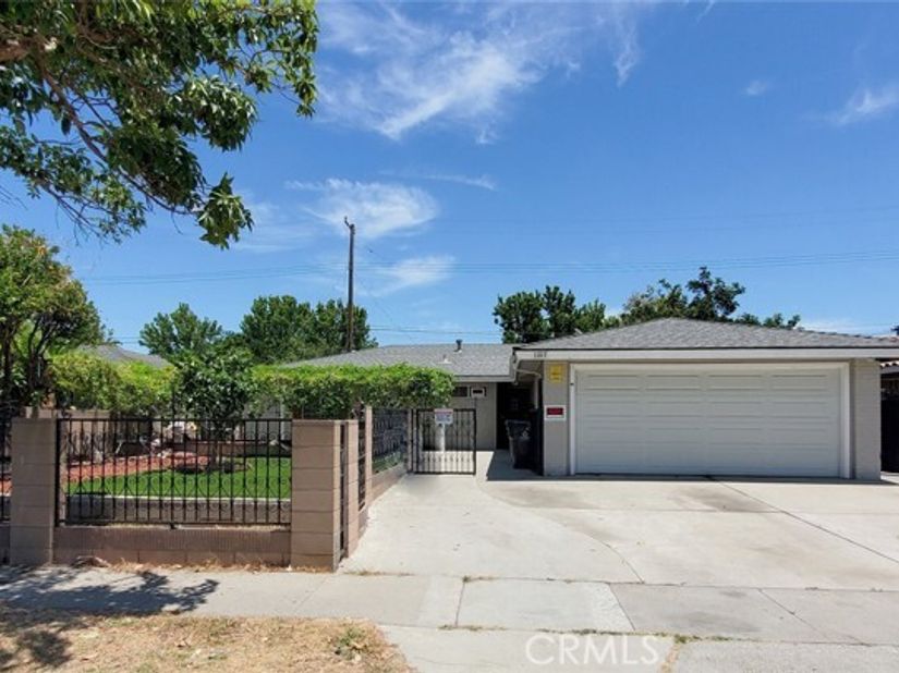1217 S Huron, Santa Ana CA 92704
