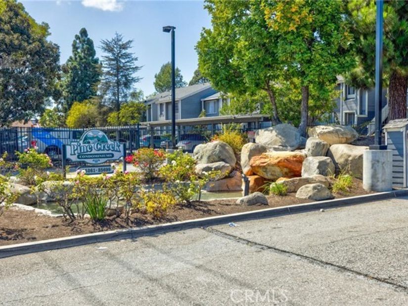 25269 Pine Creek Lane, Wilmington (los Angeles) CA 90744