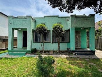330 W 56TH St