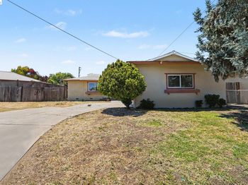 2467 Tanager Cir