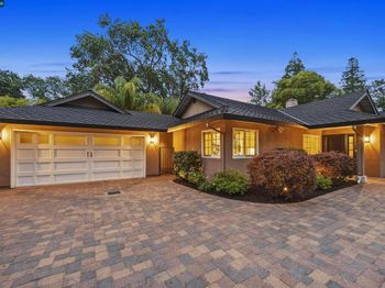 60 Karol Ln