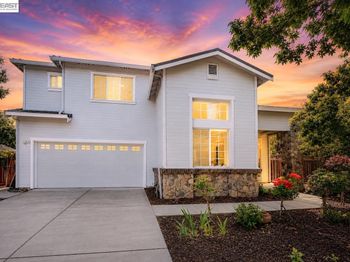 1183 Vintner Pl.