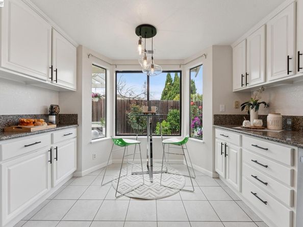 117 Payot Ct, Alameda CA 94502