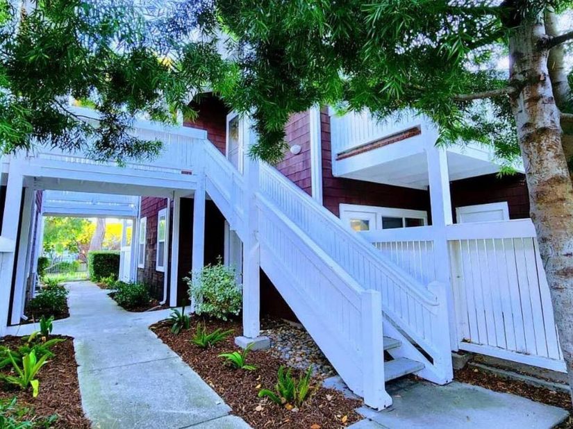 23 Bayside Ct, Richmond CA 94804