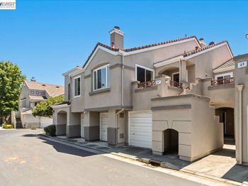 67 Mirabelli Cir