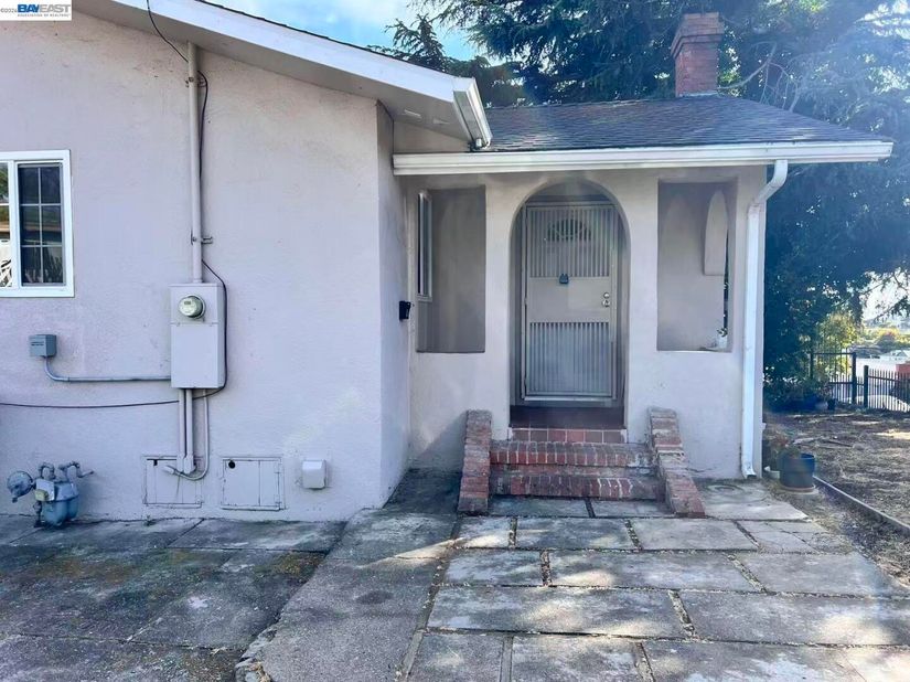 1630 159TH Ave, San Leandro CA 94578