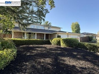 1564 Harlan Dr