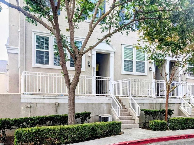 3613 Whitworth Dr, Dublin CA 94568
