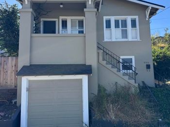 3700 Laguna Ave