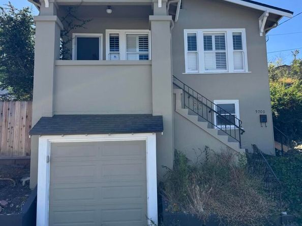 3700 Laguna Ave, Oakland CA 94602