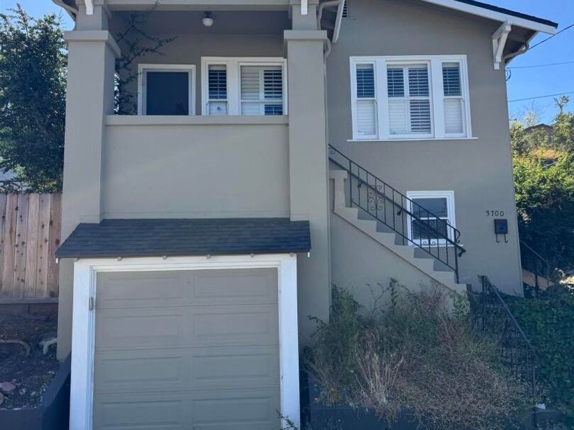 3700 Laguna Ave, Oakland CA 94602