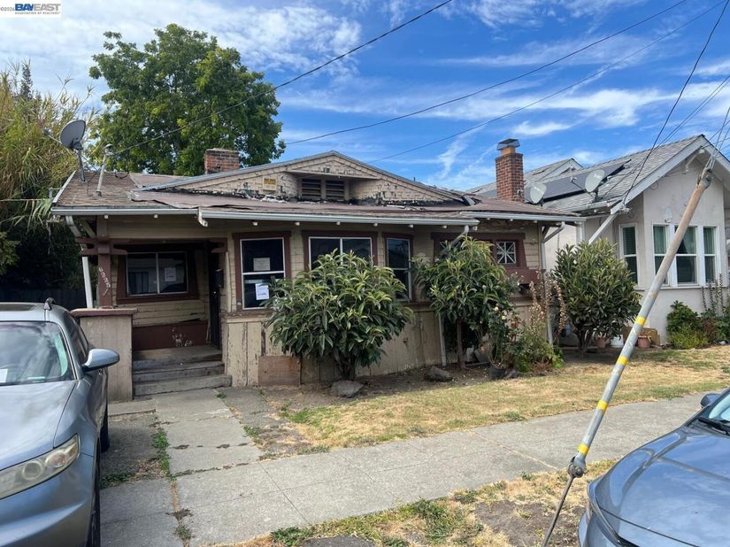 6225 Tevis St, Oakland CA 94621