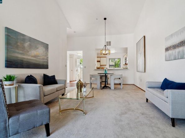 1731 S Villa Way, Walnut Creek CA 94595