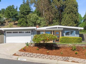 4661 Driftwood Ct