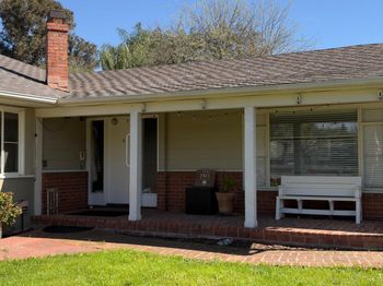190 Alderwood Rd