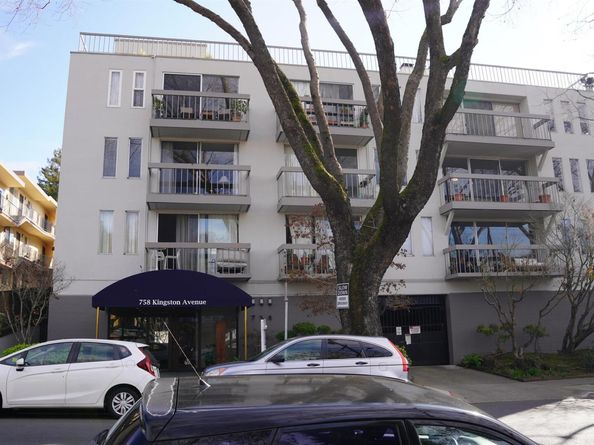 758 Kingston Ave 104, Oakland CA 94611
