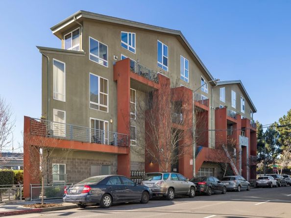 675 8Th St 10, Oakland CA 94607