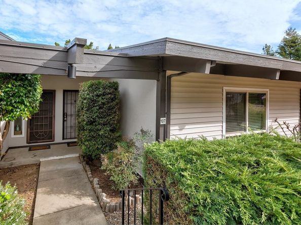 19100 Crest 107, Castro Valley CA 94546