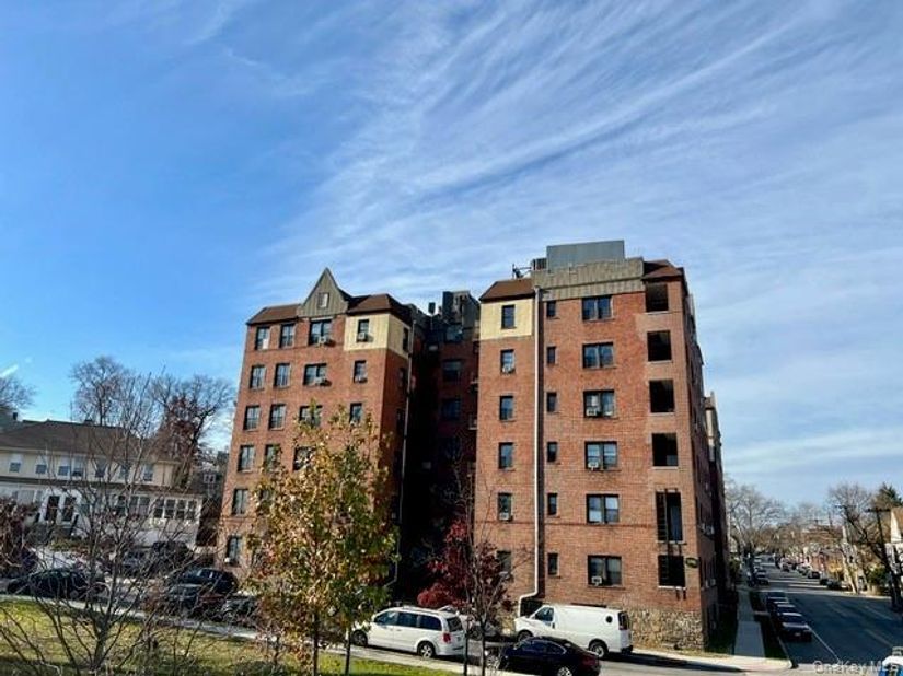 590 E Third Street 4O, Mount Vernon NY 10553