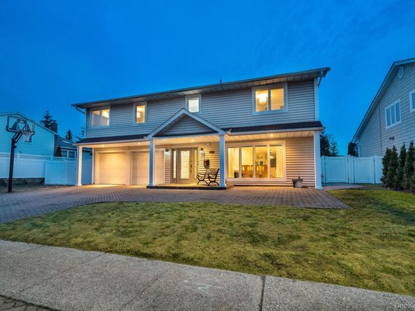 2686 Frances Street, Bellmore NY 11710