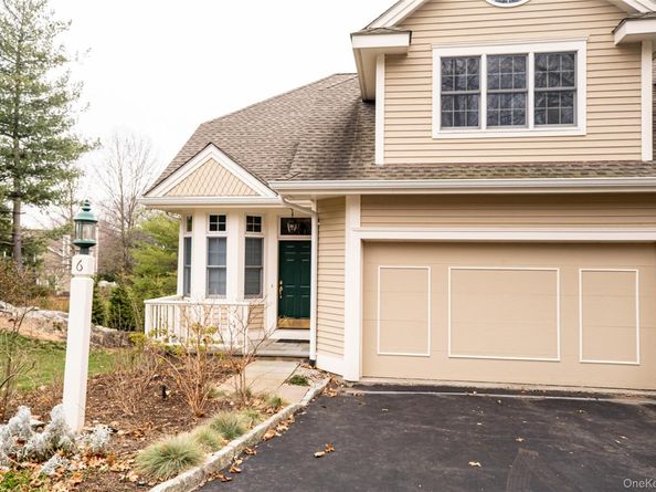 6 Holly Knolls, Armonk NY 10504