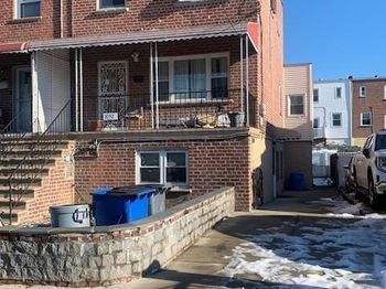 1052 Brinsmade Avenue