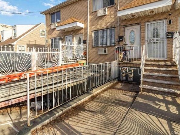 23-19 100th Street, East Elmhurst NY 11369