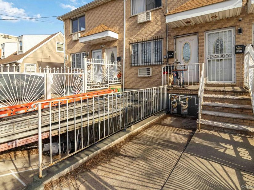 23-19 100th Street, East Elmhurst NY 11369