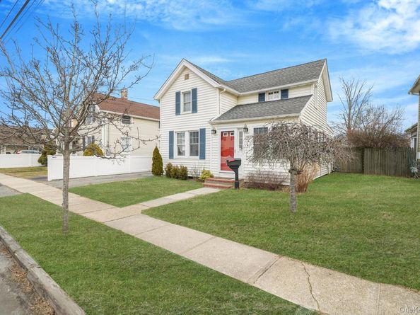 191 Smith Avenue, Islip NY 11751