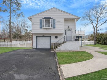 83 Revilo Avenue