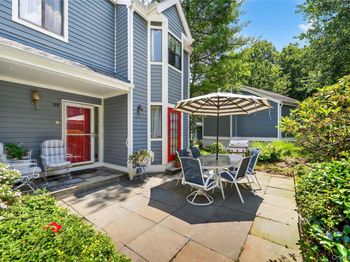 116 Valleyview Road