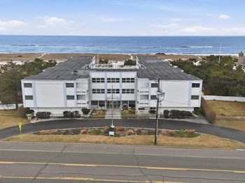 281 Dune Road