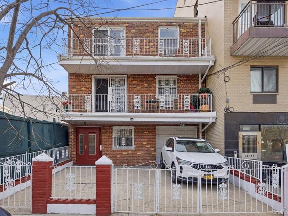 4912 111th Street, Corona NY 11368