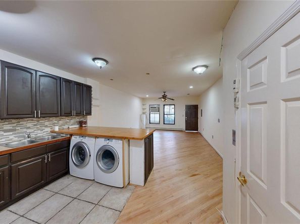 360 S 3rd Street, Brooklyn NY 11211