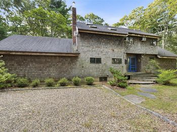 526 Hands Creek Road