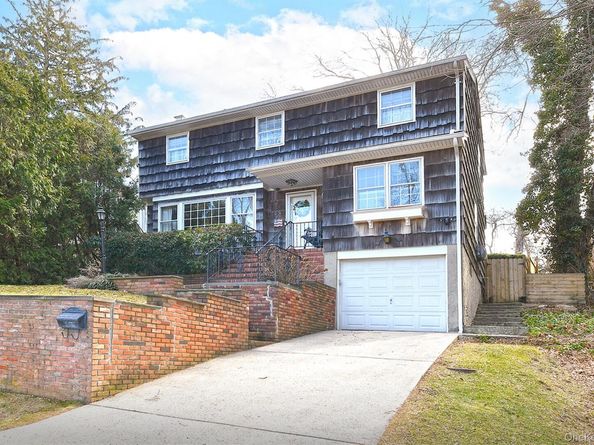 90 E 25th Street, Huntington Station NY 11746