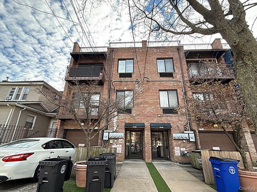 175-28 89th Avenue C, Jamaica NY 11432