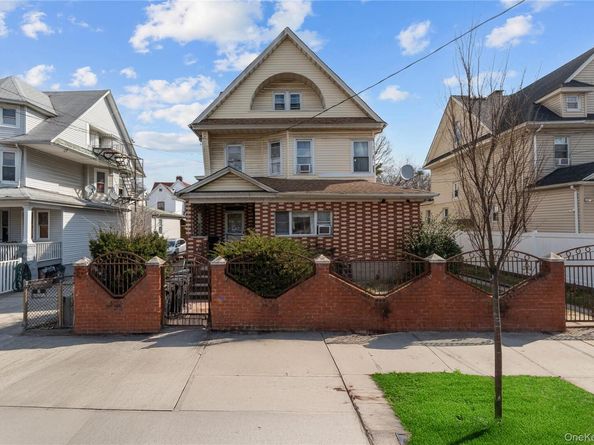 8745 114th Street, Richmond Hill NY 11418