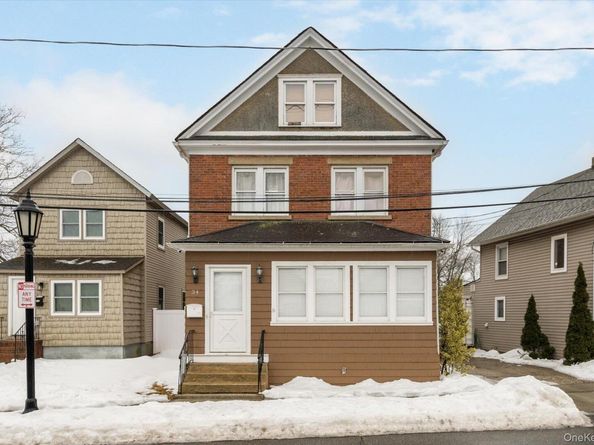 34 S Front Street, Farmingdale NY 11735
