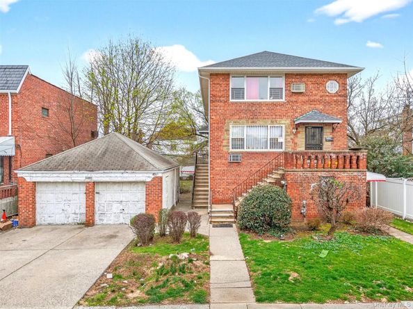 13814 58th Road, Flushing NY 11355