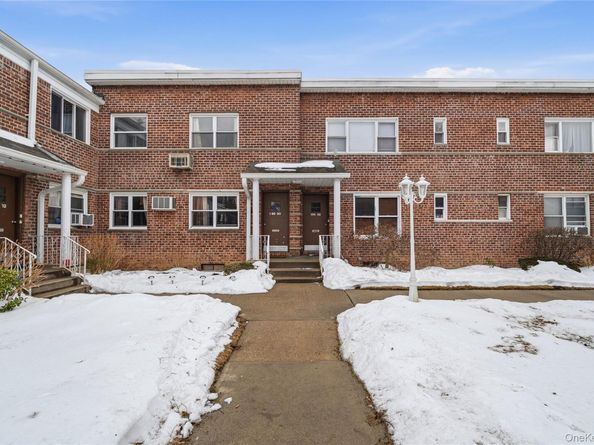 198-28 Pompeii Avenue 2, Holliswood NY 11423
